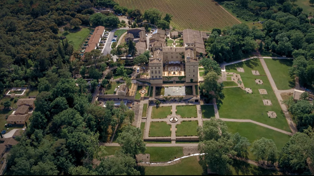 video drone chateau pondres gard occitanie